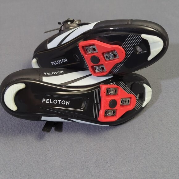 Peloton Cycling Shoes Unisex Size 43 Black Red Cleats - Picture 8 of 10